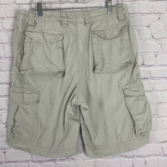 BUNDLE Men's Chaps Cream Cargo Shorts Sz:32 & FREE G.H.Bass Long Sleeve Tee. SM - Picture 5 of 14